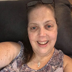 Meet your Posher, Carol